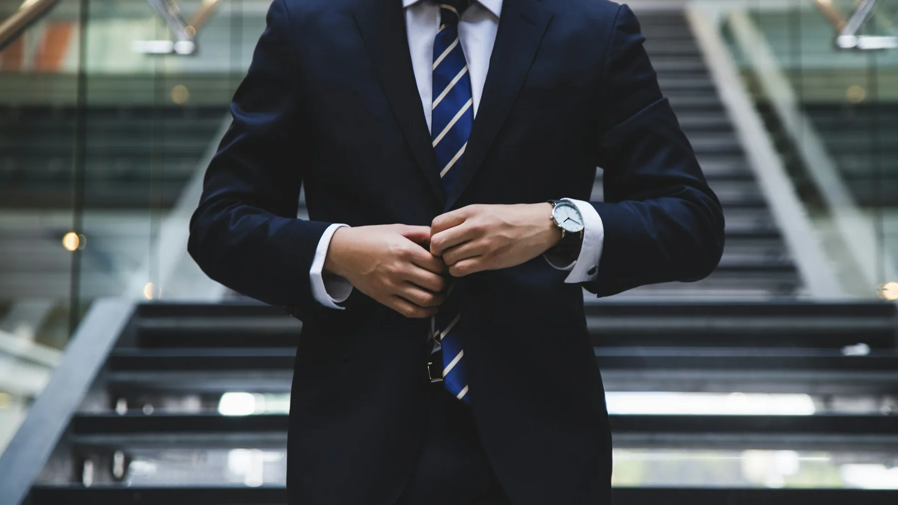 Why and When a Business Should Deregister for VAT?